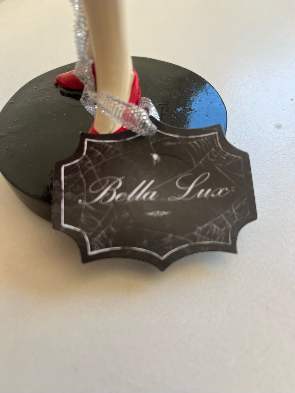 Bella Luxx Red Devil Girl Figurine with Bat Wings and Purse Halloween - Picture 3 of 4
